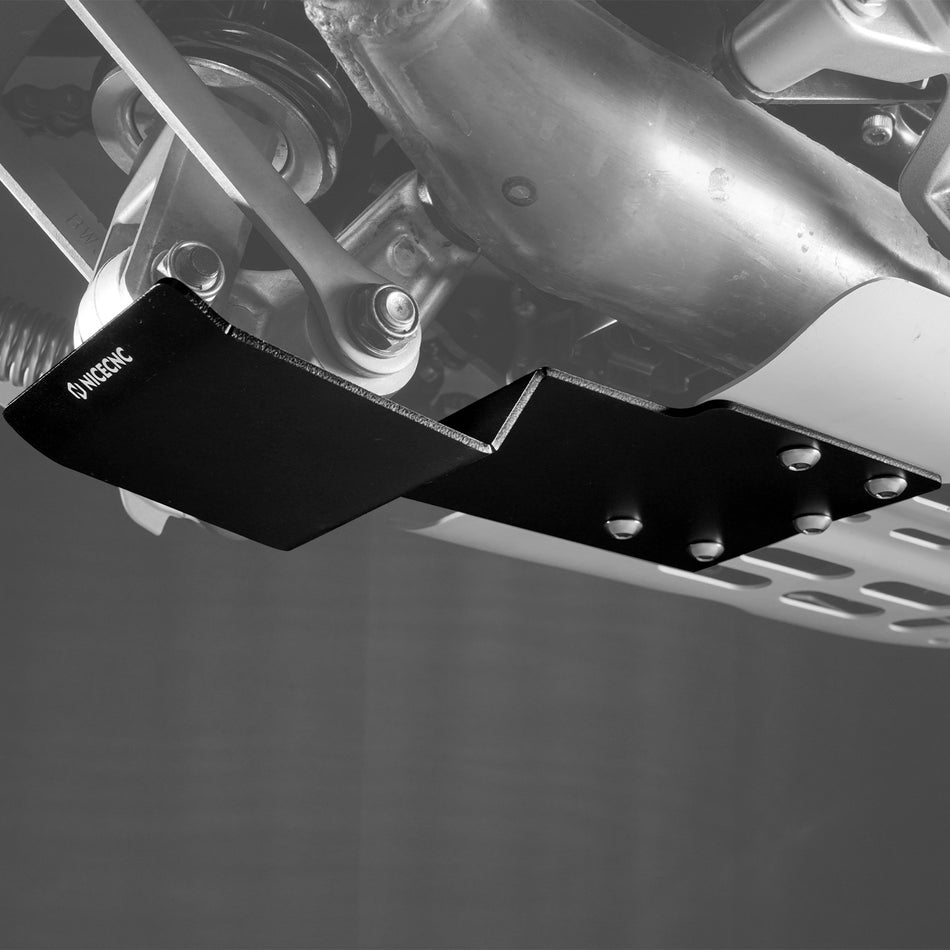 NICECNC Rear Linkage Protector For Yamaha Tenere 700 /XTZ700 XTZ07 2019-2024
